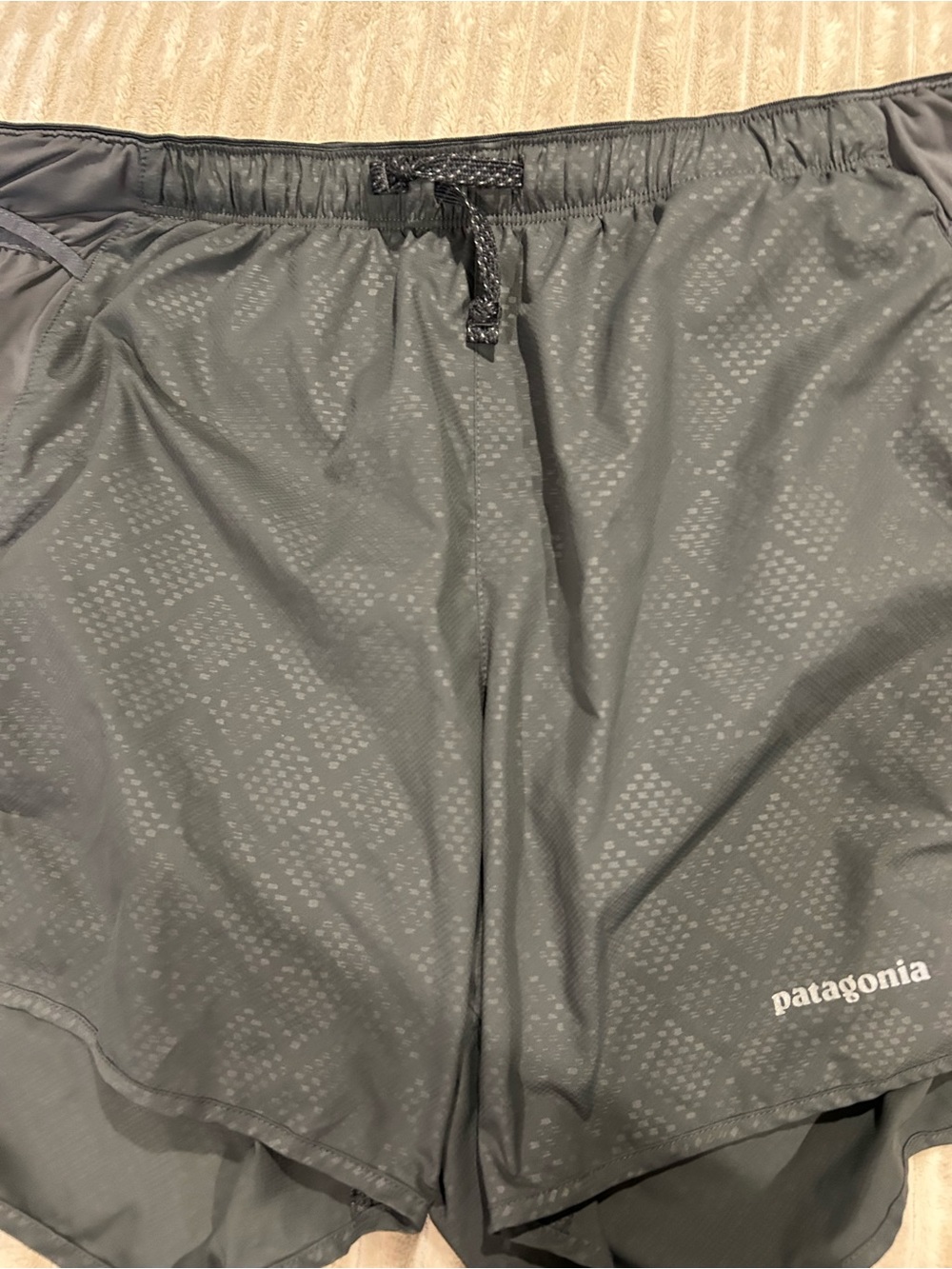 Patagonia Strider Pro Shorts Sz  Med Gray Lightweight  (D)
